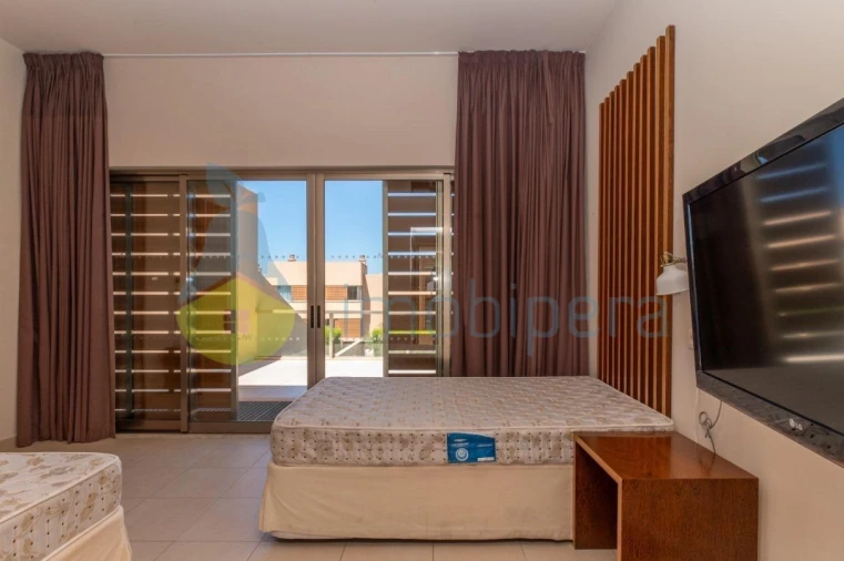 Moradia T3 para Venda em Guia Foto 17