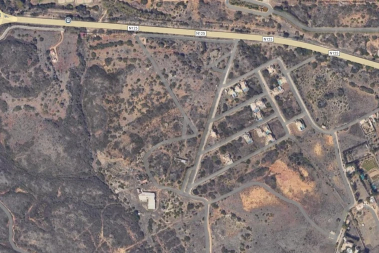 Terreno para Venda em Budens Foto 1