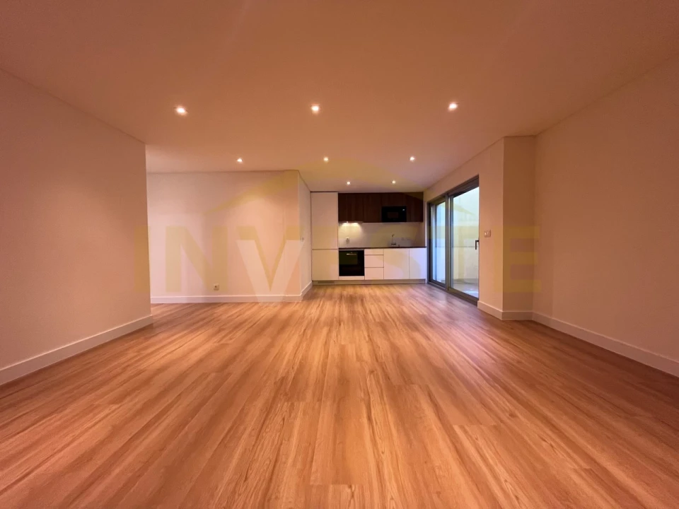 Moradia T4 para Venda em Alcabideche Foto 28