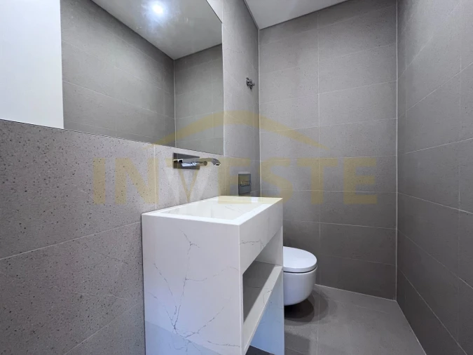 Moradia T4 para Venda em Alcabideche Foto 15