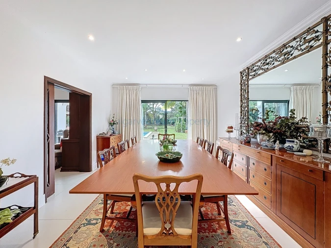 Moradia T4 para Venda em Quarteira Foto 14