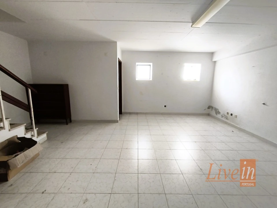 Moradia T4 para Venda em Ericeira Foto 37