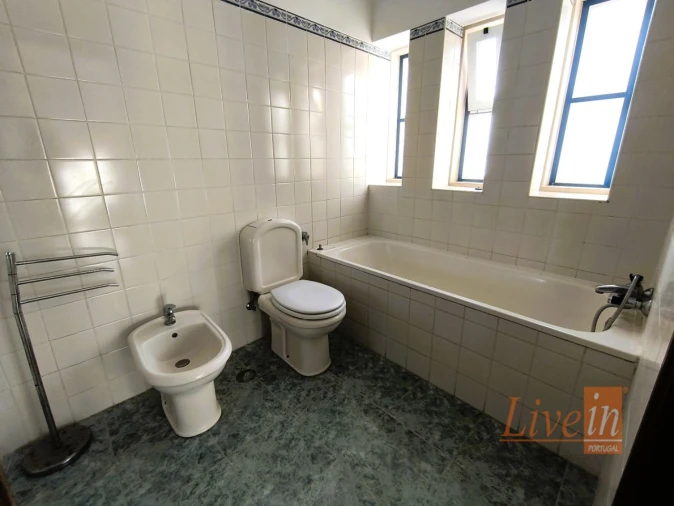 Moradia T4 para Venda em Ericeira Foto 36