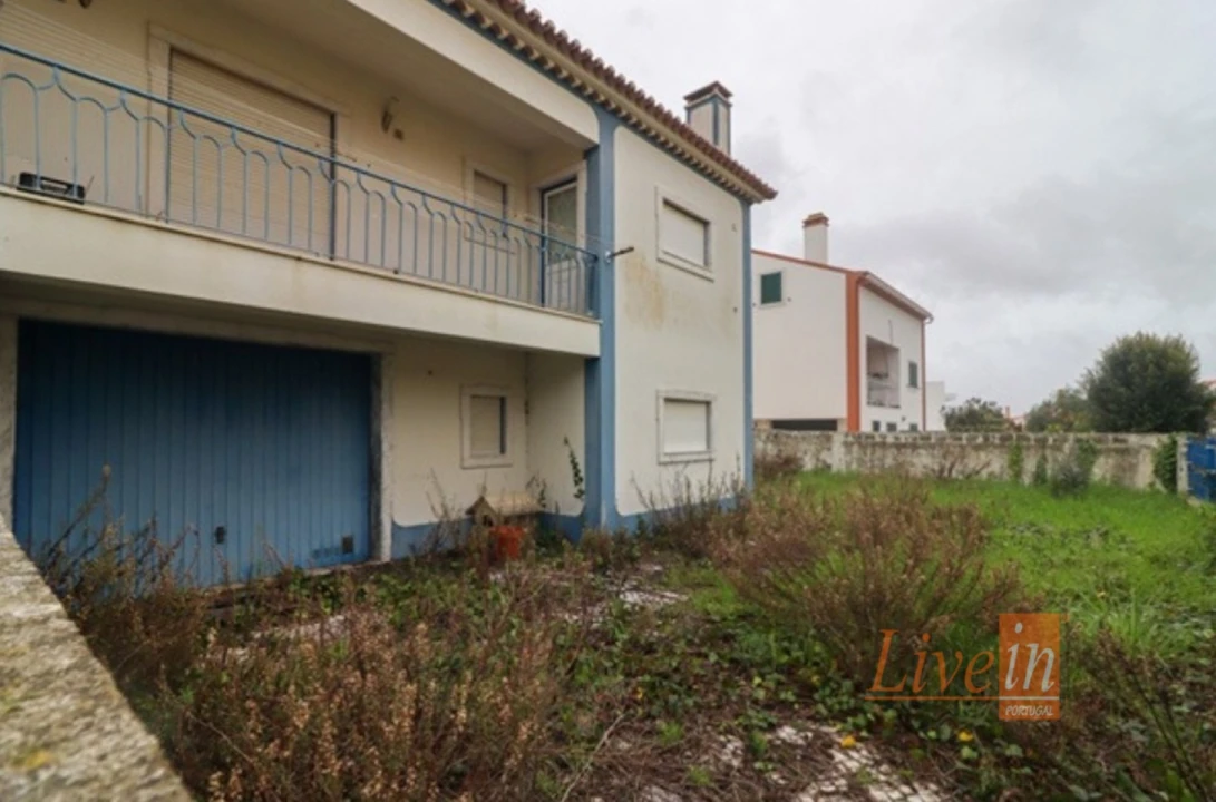 Moradia T4 para Venda em Silveira Foto 4