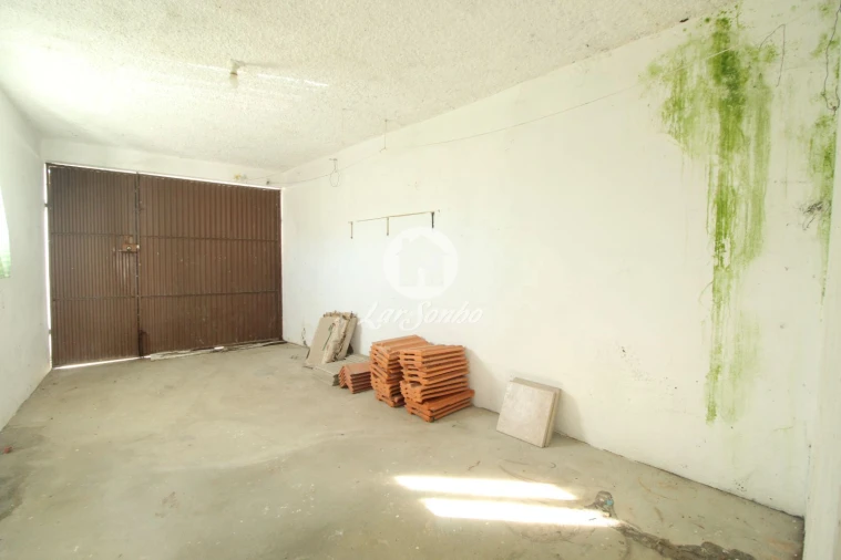 Moradia T4 para Venda em Campelo e Ovil Foto 18