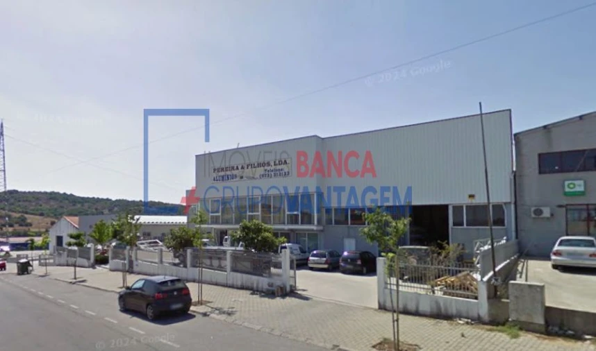 Armazém para Venda em Gostei