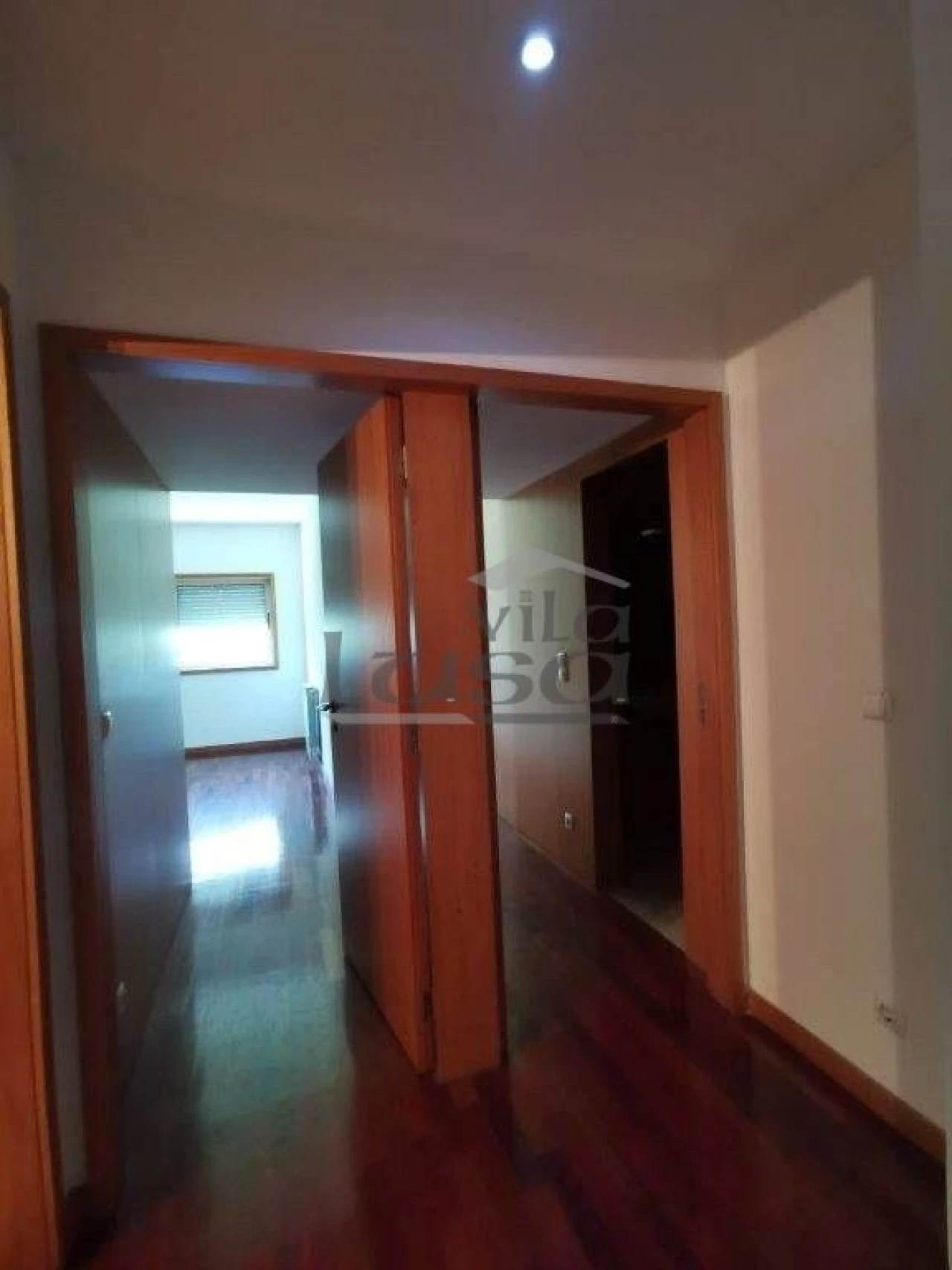 Apartamento T2 para Arrendamento em Pedrouços Foto 1