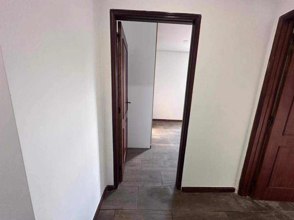 Moradia T2 para Arrendamento em Arcozelo Foto 10