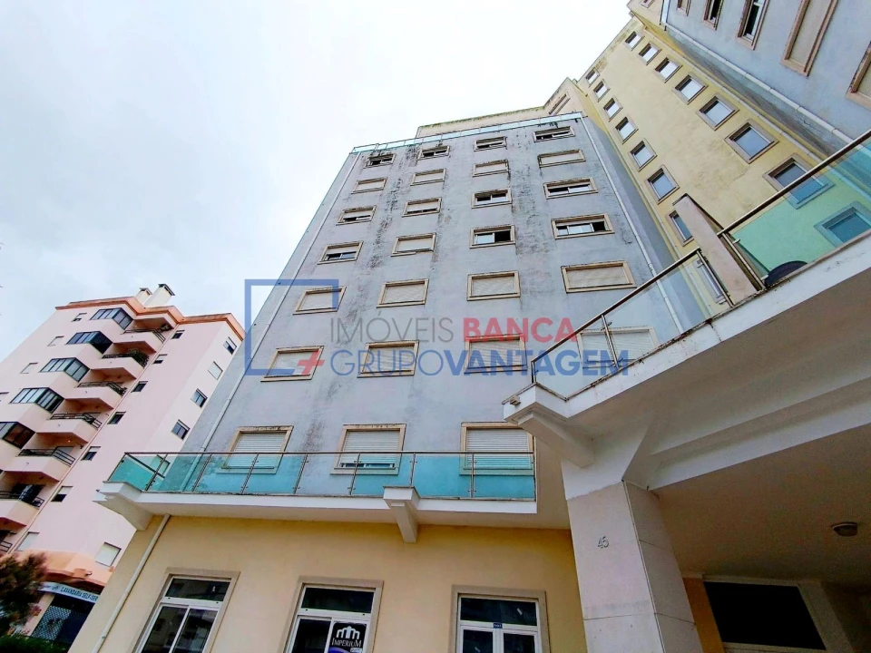 Apartamento T2 para Venda em Azambuja Foto 28