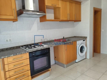 Apartamento T2 para Venda em Azambuja