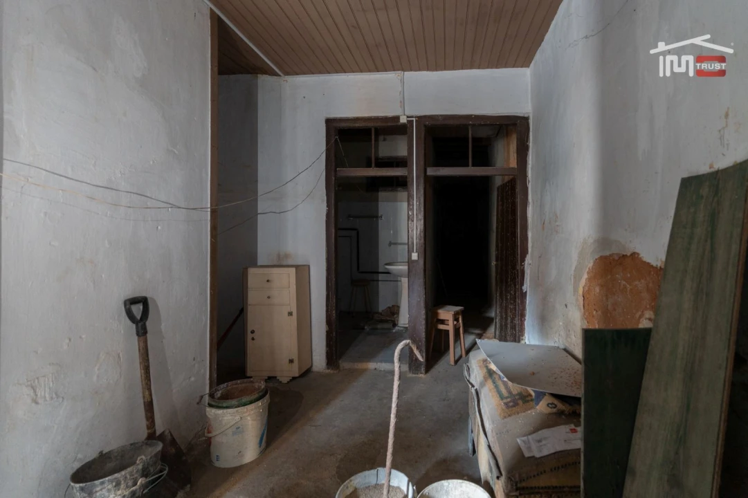 Moradia T2 para Venda em Carregueiros Foto 6