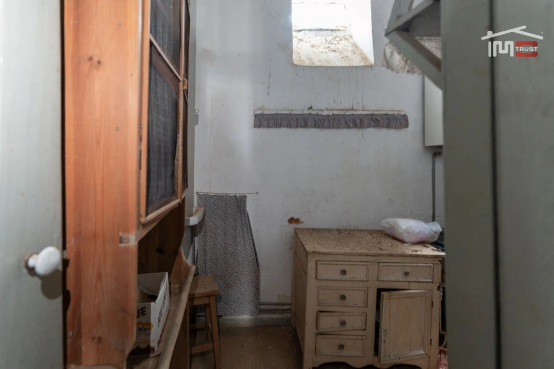 Moradia T2 para Venda em Carregueiros Foto 15