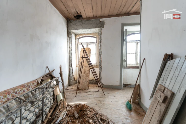 Moradia T2 para Venda em Carregueiros Foto 10