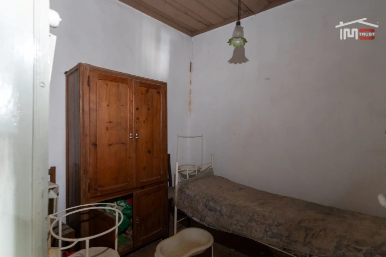 Moradia T2 para Venda em Carregueiros Foto 14