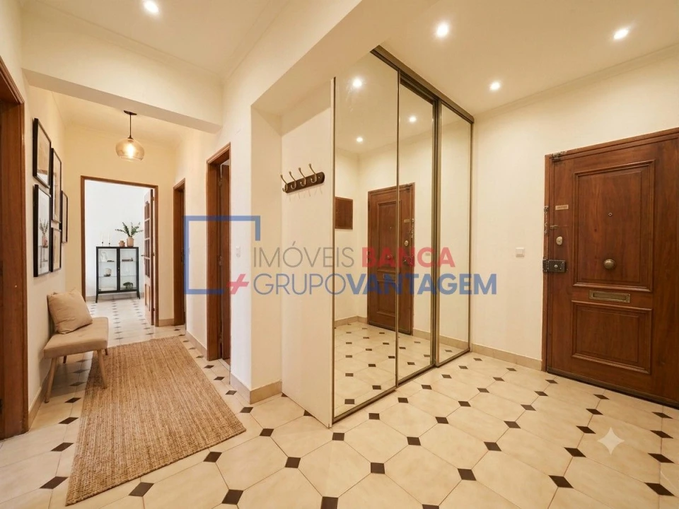 Apartamento T2 para Venda em Rio de Mouro Foto 20