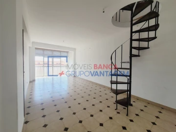 Apartamento T2 para Venda em Rio de Mouro