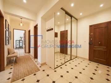 Apartamento T2 para Venda em Rio de Mouro