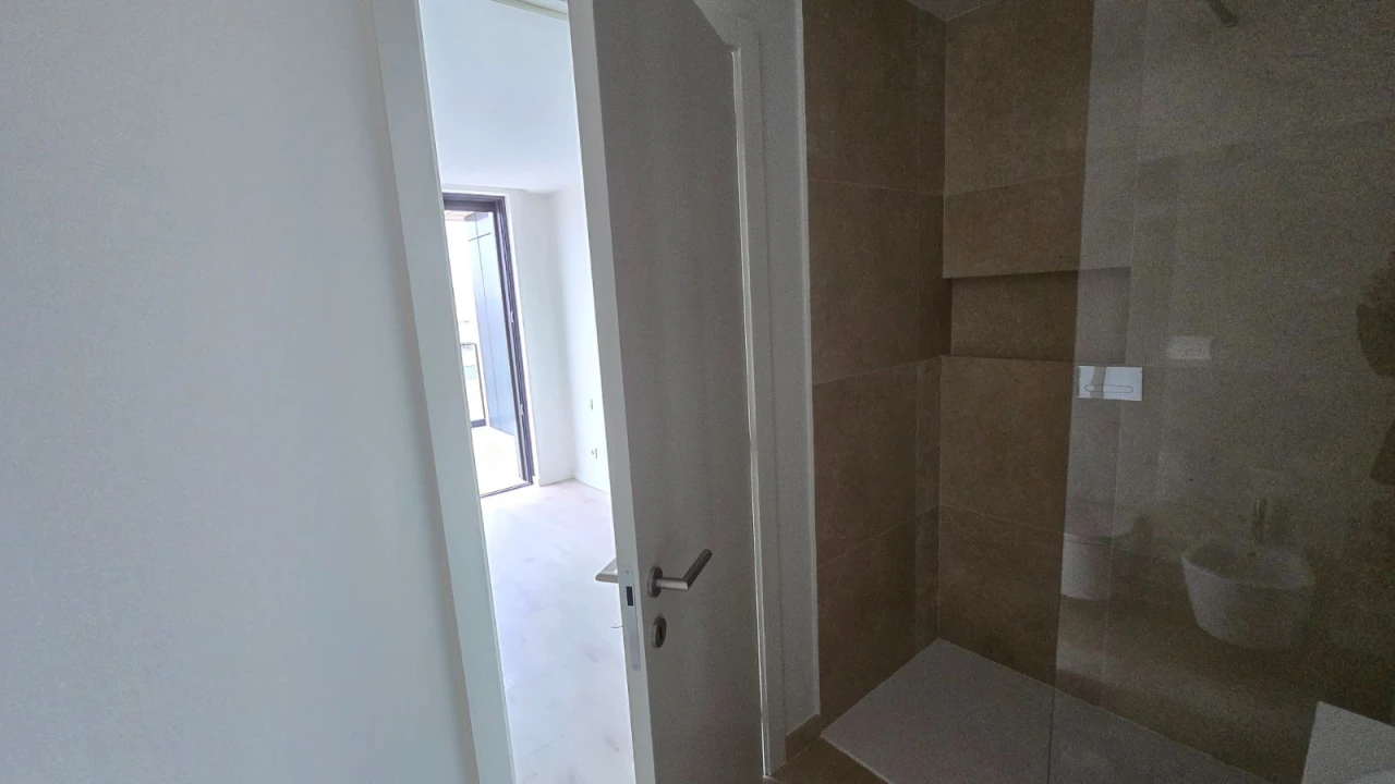 Apartamento T1 para Arrendamento em Custóias, Leça do Balio e Guifões Foto 11