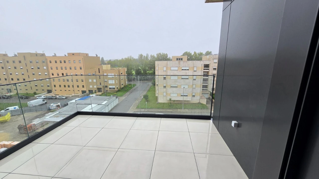 Apartamento T1 para Arrendamento em Custóias, Leça do Balio e Guifões Foto 15