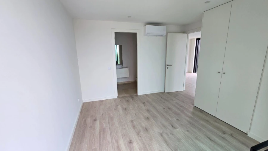 Apartamento T1 para Arrendamento em Custóias, Leça do Balio e Guifões Foto 10