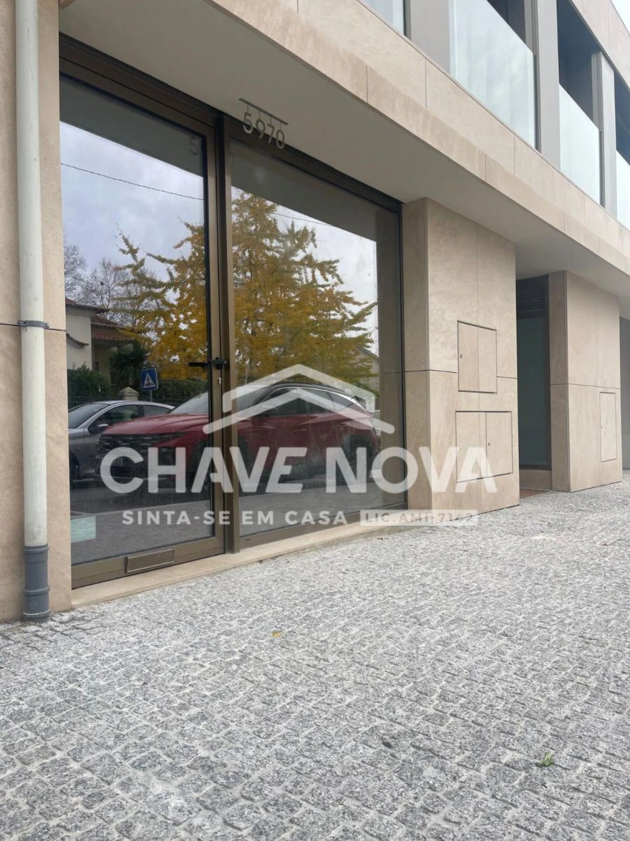 Loja para Arrendamento em Custóias, Leça do Balio e Guifões Foto 4