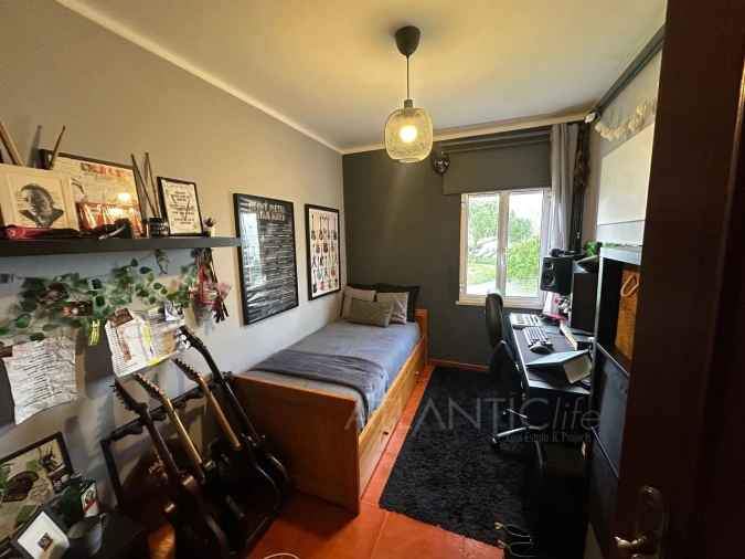 Apartamento T3 para Venda em Agualva e Mira-Sintra Foto 14