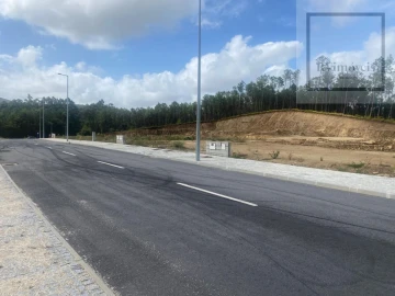 Terreno para Venda em São Julião e Silva