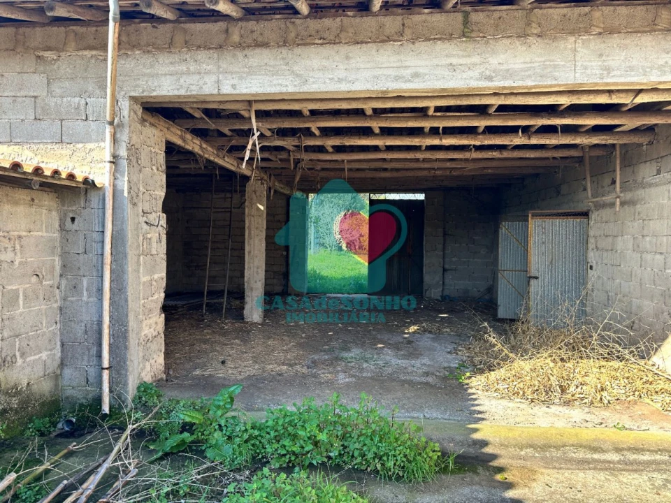 Moradia T3 para Venda em Alquerubim Foto 23