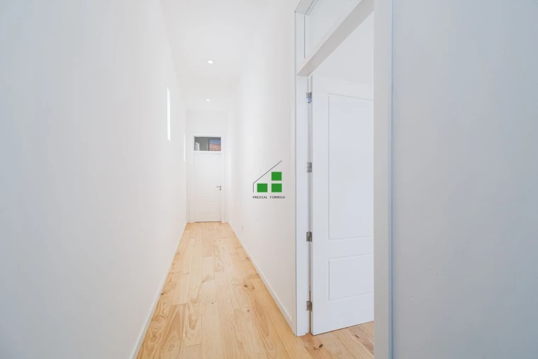 Apartamento T1 para Venda em Bonfim Foto 5