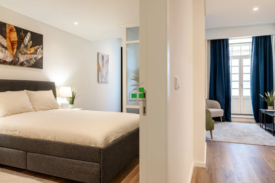 Apartamento T2 para Venda em Cedofeita, Santo Ildefonso, Sé, Miragaia, São Nicolau e Vitória Foto 11