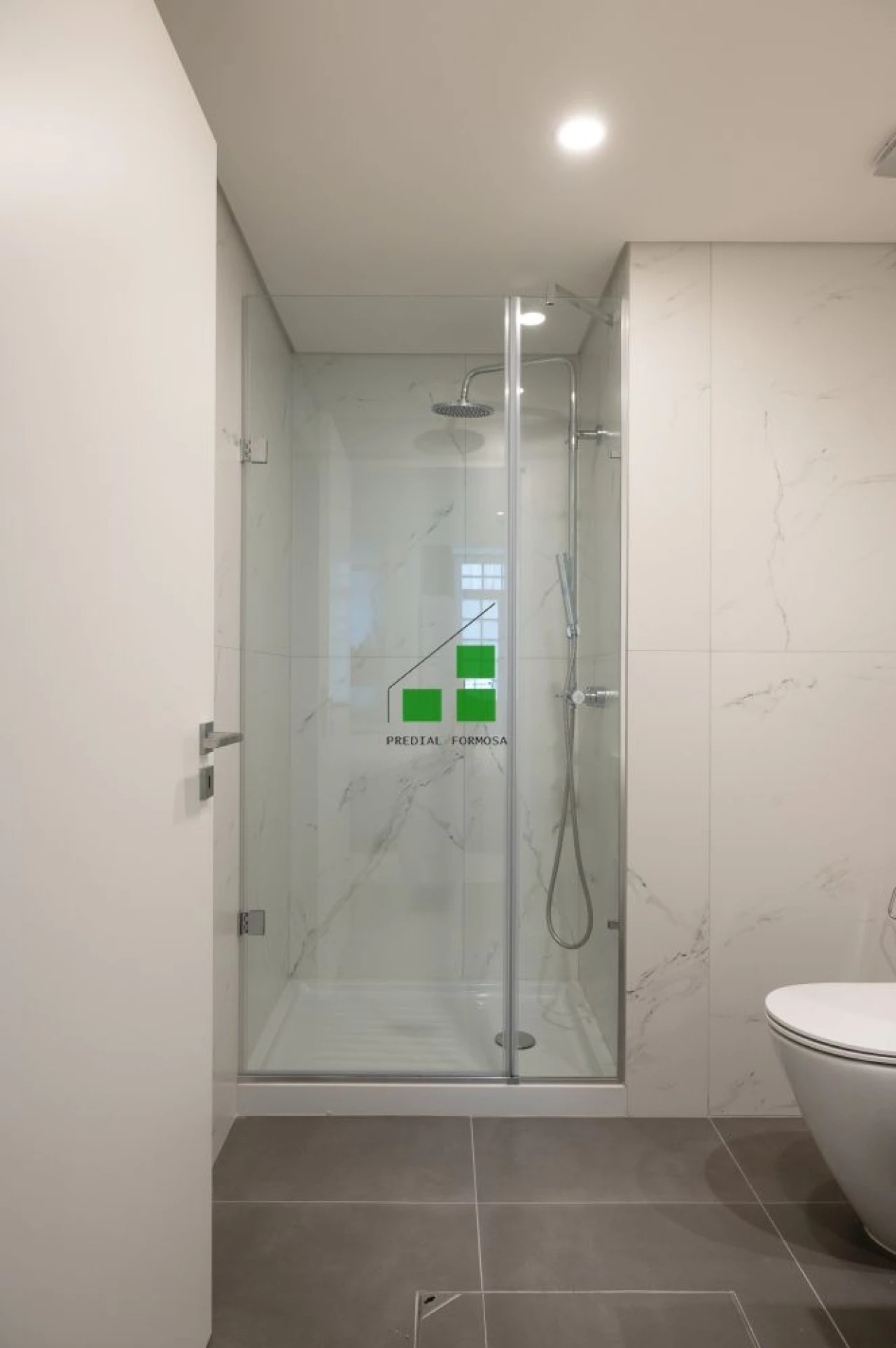 Apartamento T2 para Venda em Cedofeita, Santo Ildefonso, Sé, Miragaia, São Nicolau e Vitória Foto 8