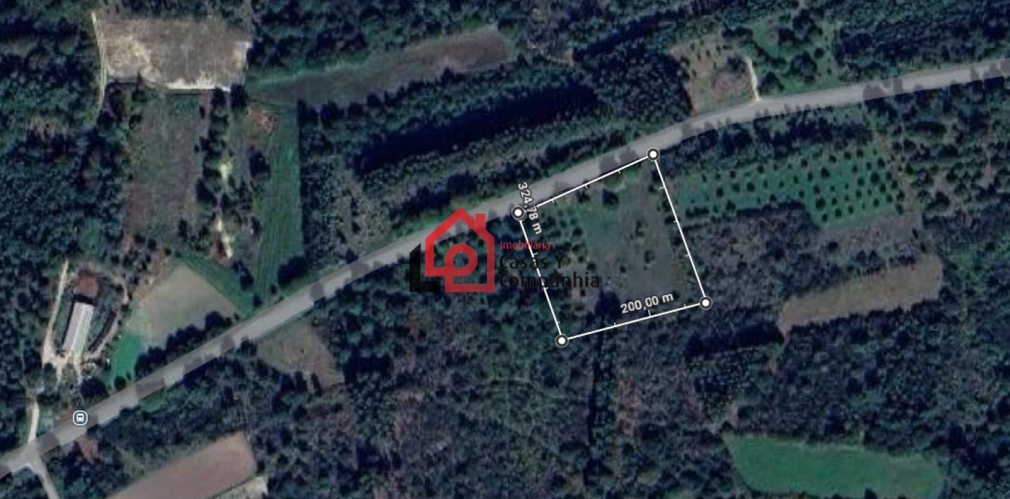 Terreno para Venda em Ferreira de Aves Foto 6