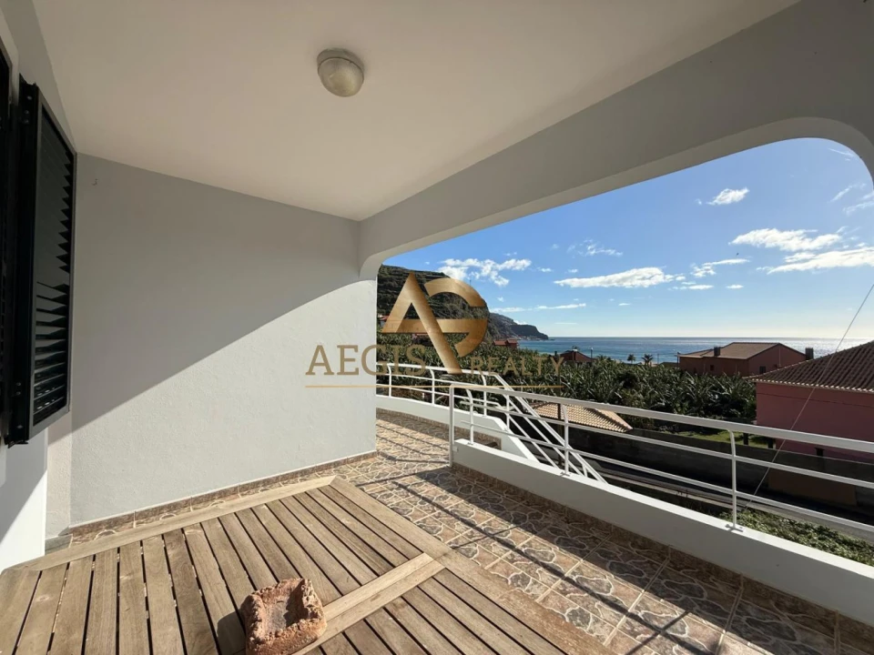 Moradia T2 para Venda em Ponta do Sol Foto 1