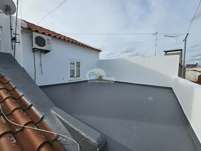 Moradia T3 para Venda em Campo e Campinho Foto 35