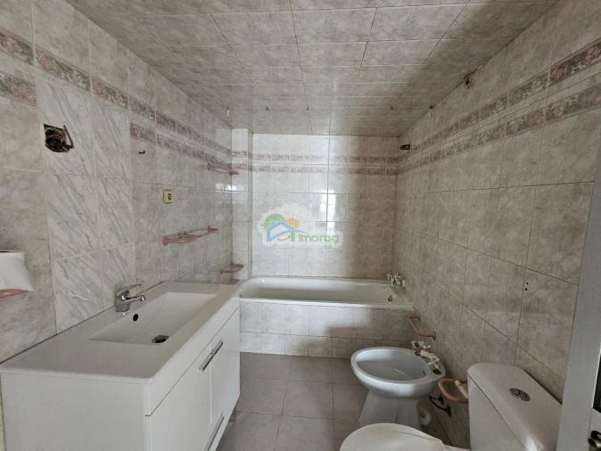 Moradia T3 para Venda em Campo e Campinho Foto 6