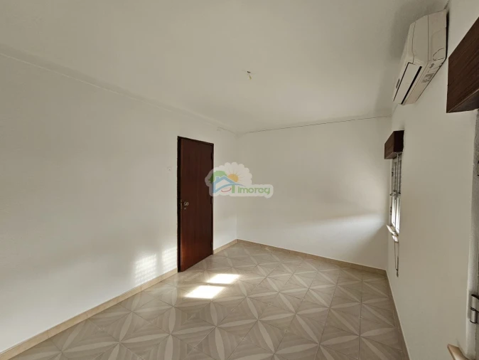 Moradia T3 para Venda em Campo e Campinho Foto 22