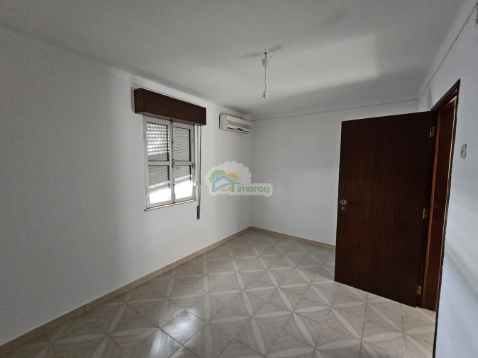 Moradia T3 para Venda em Campo e Campinho Foto 26