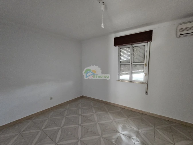 Moradia T3 para Venda em Campo e Campinho Foto 24