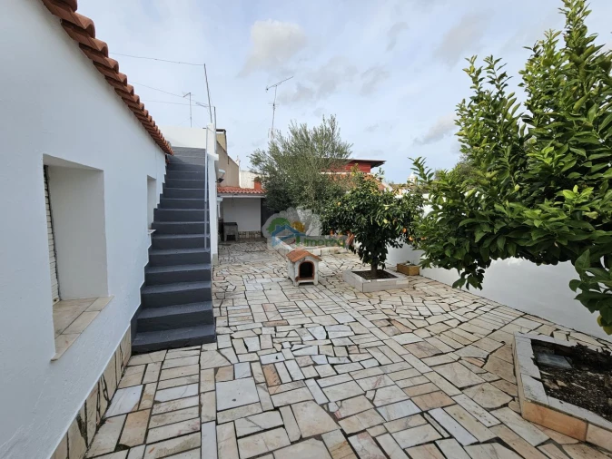 Moradia T3 para Venda em Campo e Campinho Foto 32