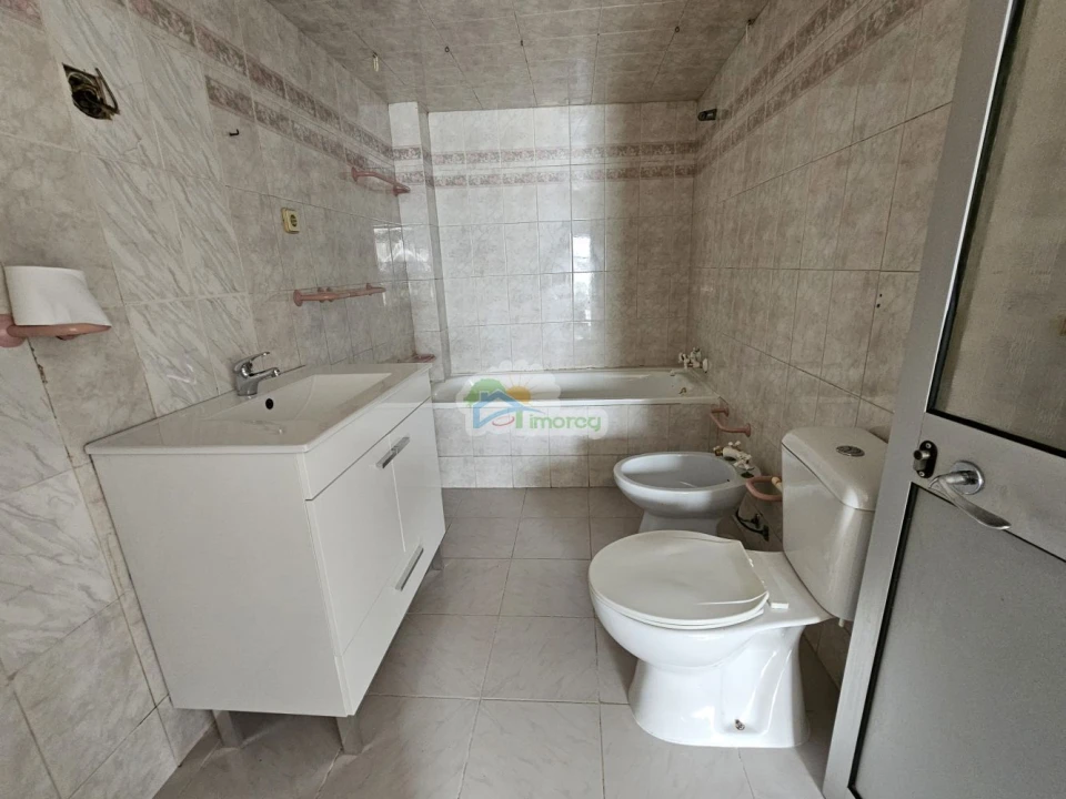 Moradia T3 para Venda em Campo e Campinho Foto 5