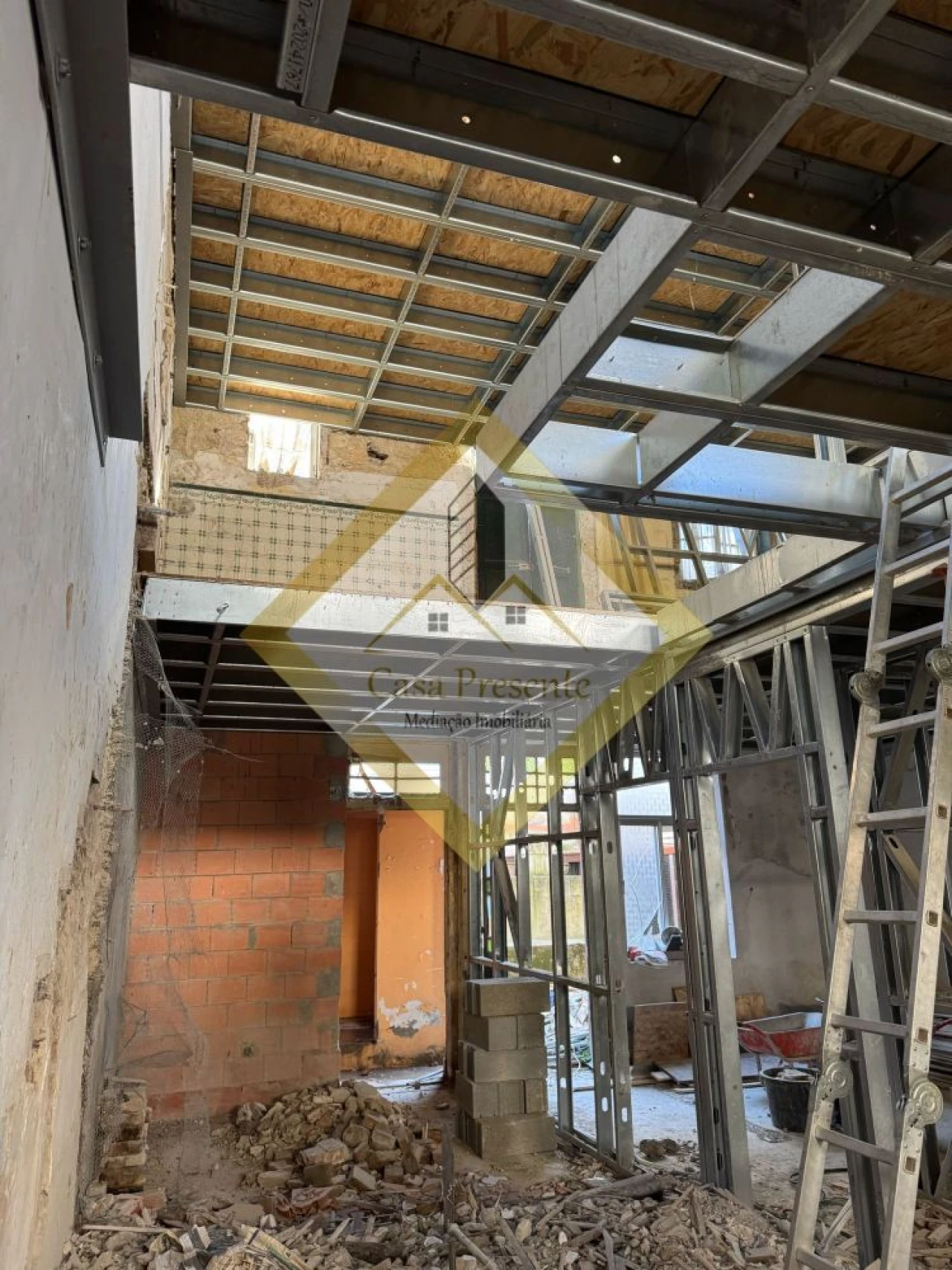 Apartamento T1 para Venda em Mafamude e Vilar do Paraíso Foto 16