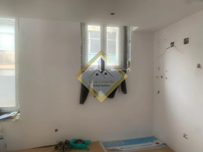 Apartamento T1 para Venda em Mafamude e Vilar do Paraíso Foto 7