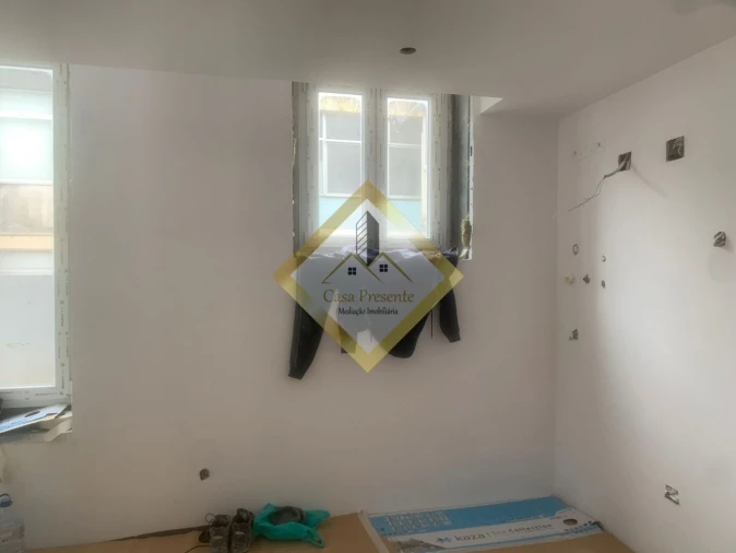 Apartamento T1 para Venda em Mafamude e Vilar do Paraíso Foto 7