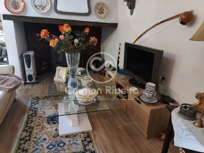 Moradia T2 para Venda em Santo Amaro Foto 4