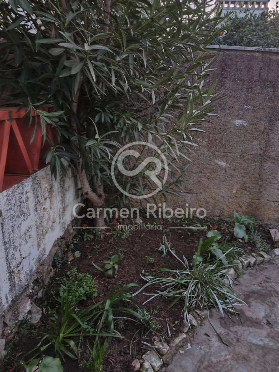 Moradia T2 para Venda em Santo Amaro Foto 14