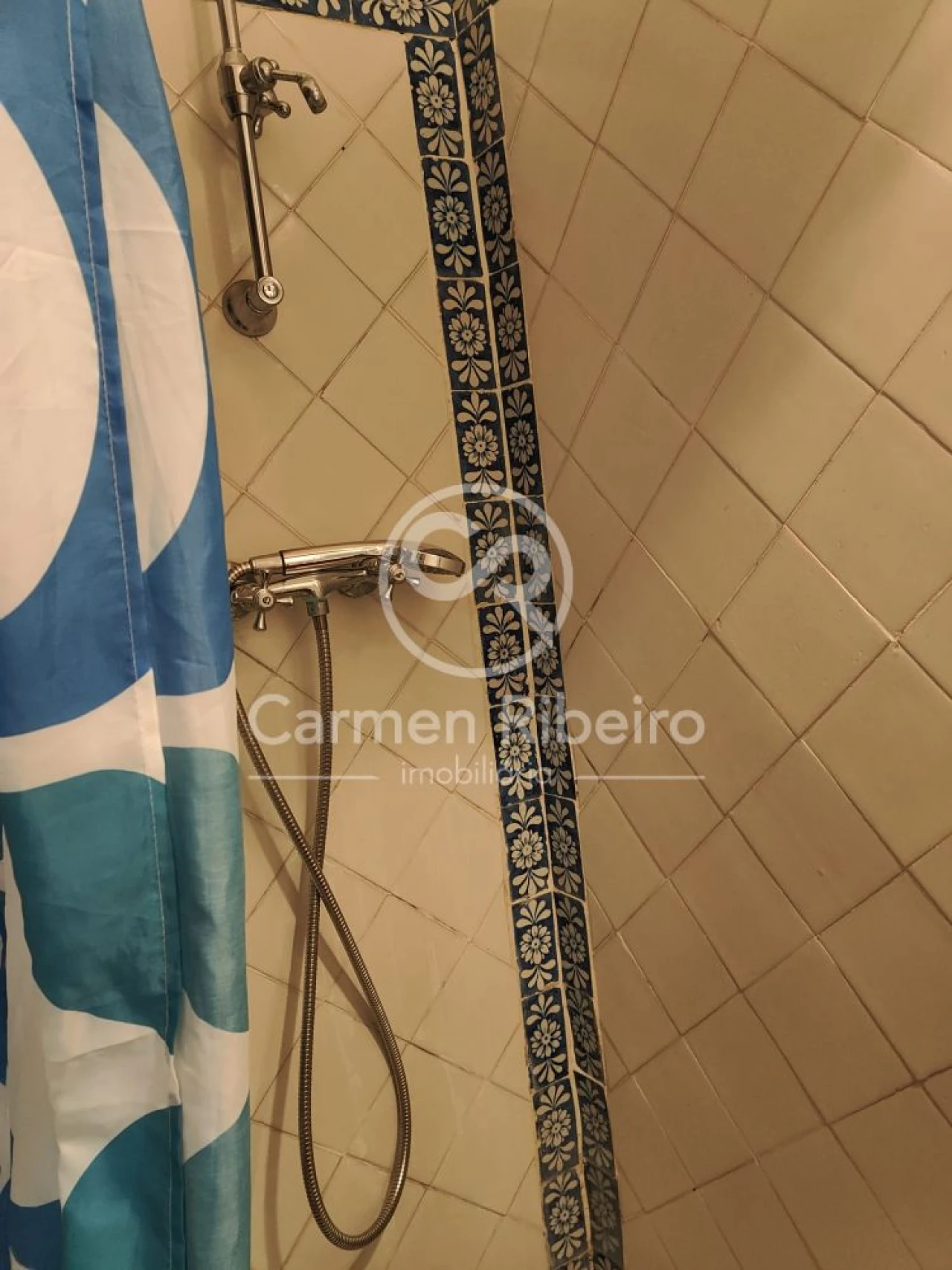 Moradia T2 para Venda em Santo Amaro Foto 10