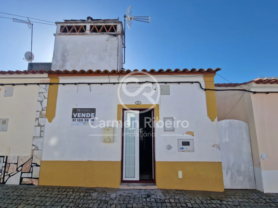 Moradia T2 para Venda em Santo Amaro Foto 1