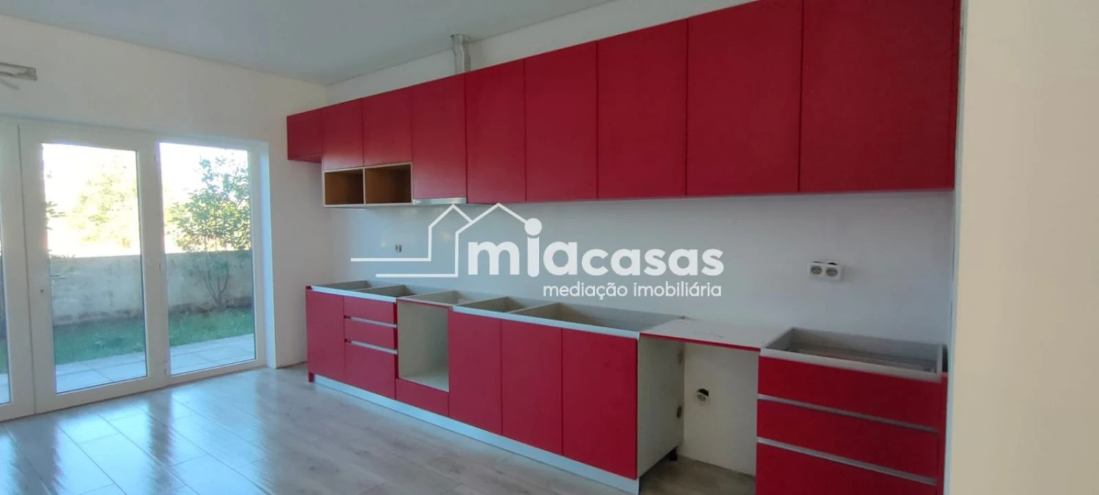 Apartamento T2 para Venda em Tamengos, Aguim e Óis do Bairro Foto 2