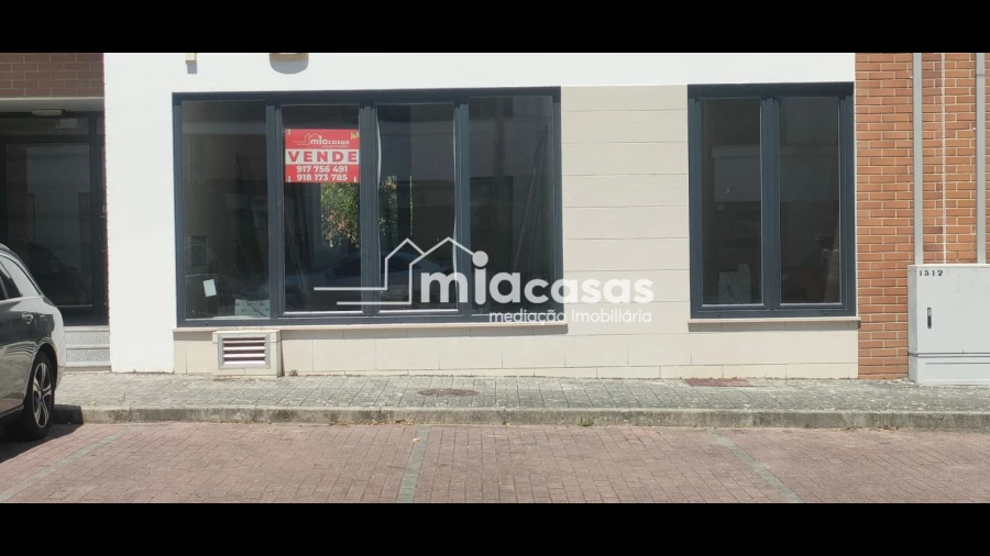 Apartamento T2 para Venda em Tamengos, Aguim e Óis do Bairro