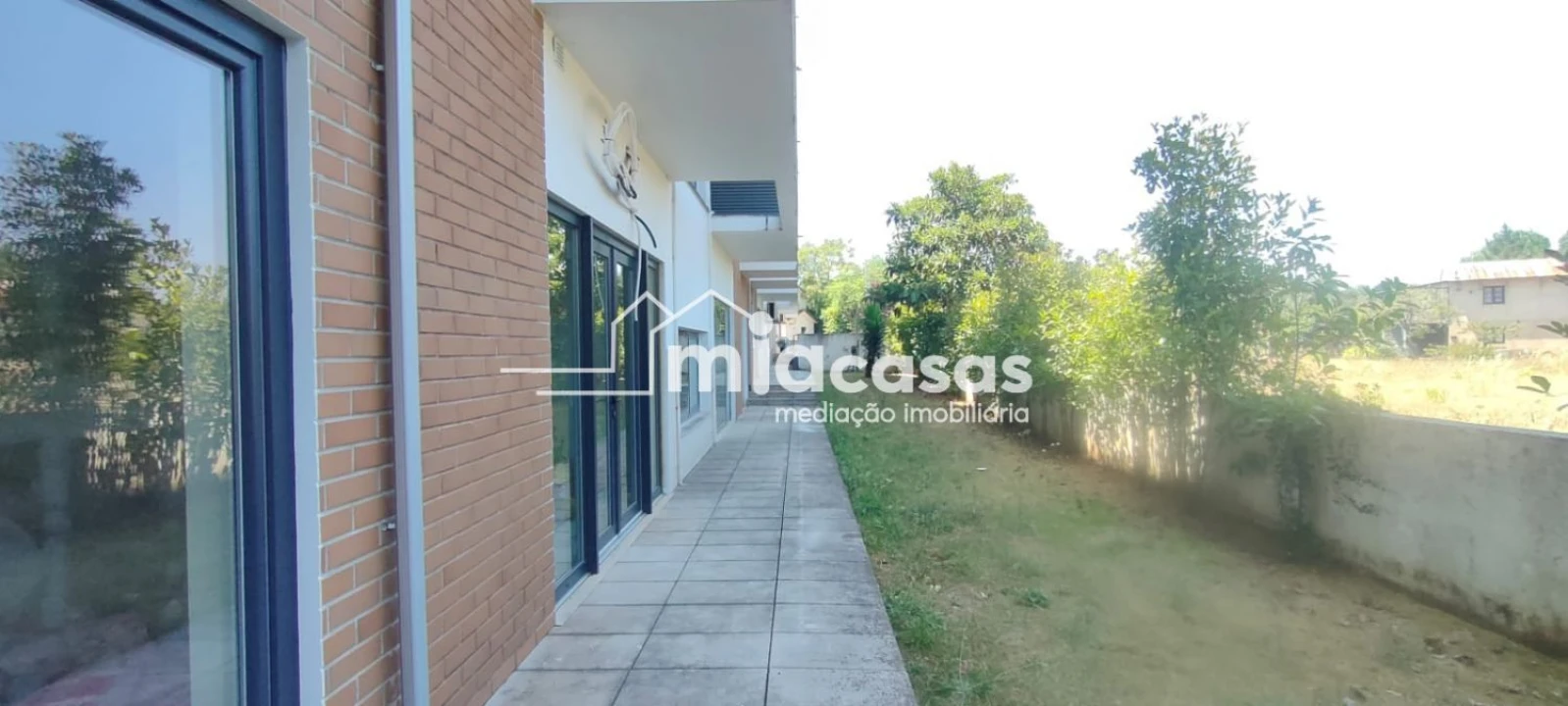 Apartamento T2 para Venda em Tamengos, Aguim e Óis do Bairro Foto 4